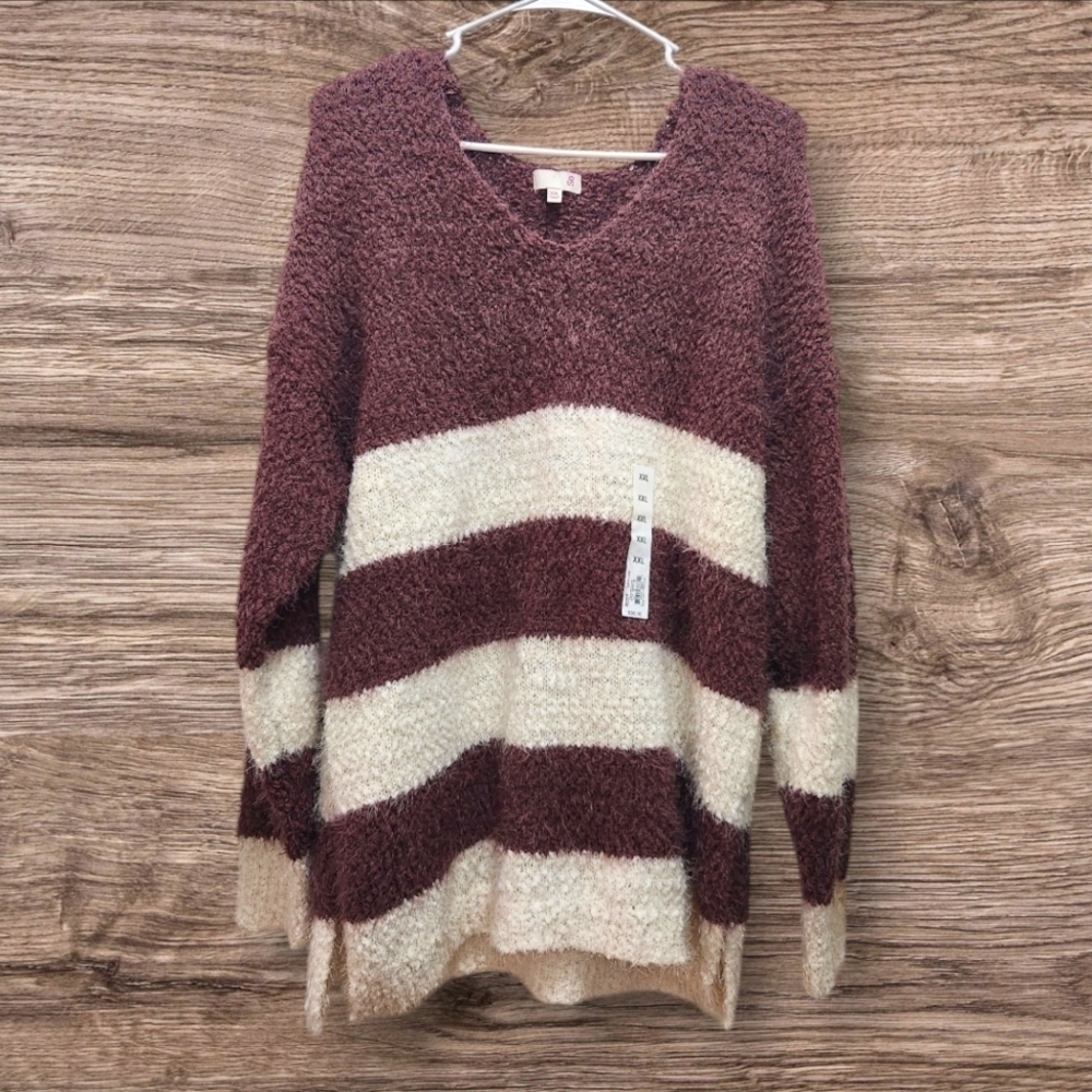 NWT So Mauve Cream Fuzzy Striped V-Neck Sweater Women's Plus XXL Cozy Cabincore
